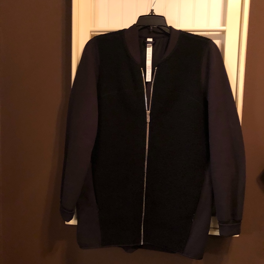 Lululemon jacket - NWOT